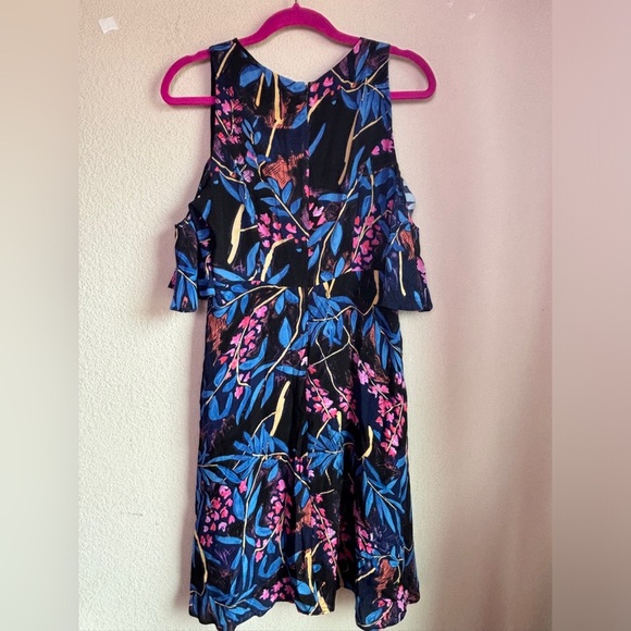 Maeve Anthropologie Elia Tropical Floral Open Shoulder Flutter Sleeve Dress 8 - Picture 10 of 11